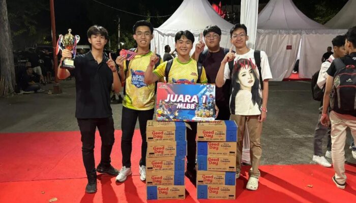 SMAK Frateran Surabaya Raih Juara 1 Dalam Lomba The War Of Heroes Student League 2024